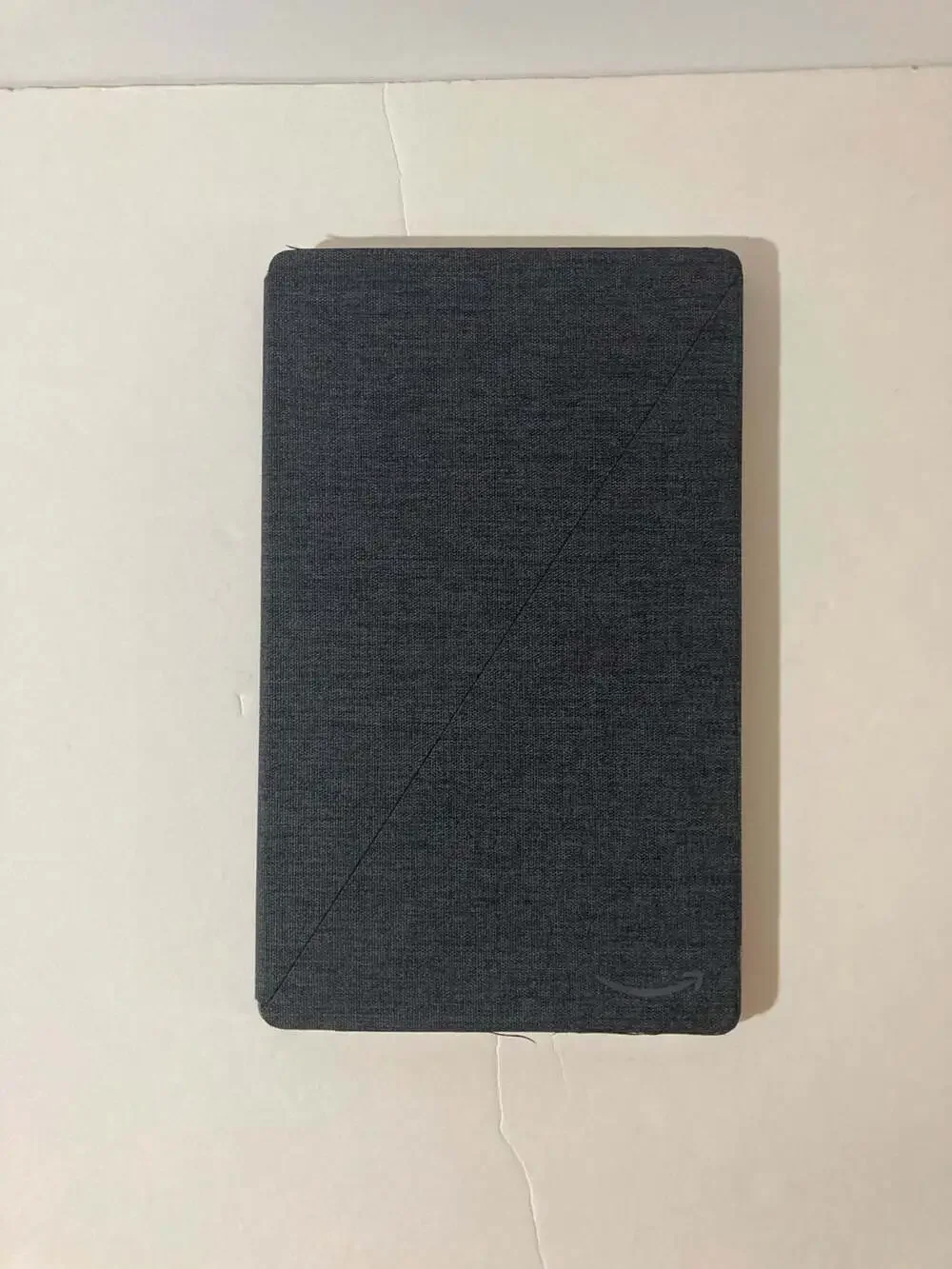 Amazon Fire HD 8 Tablet (10th Generation) with Charcoal Fabric Case